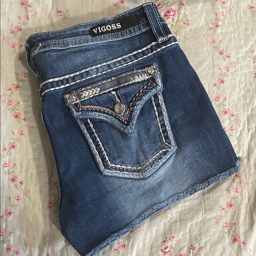Vigoss Women's Dark Blue Cropped Jeans